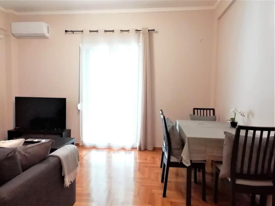 Koukaki Cozy Apartment 5 Minutes To Metro Athens Exterior photo